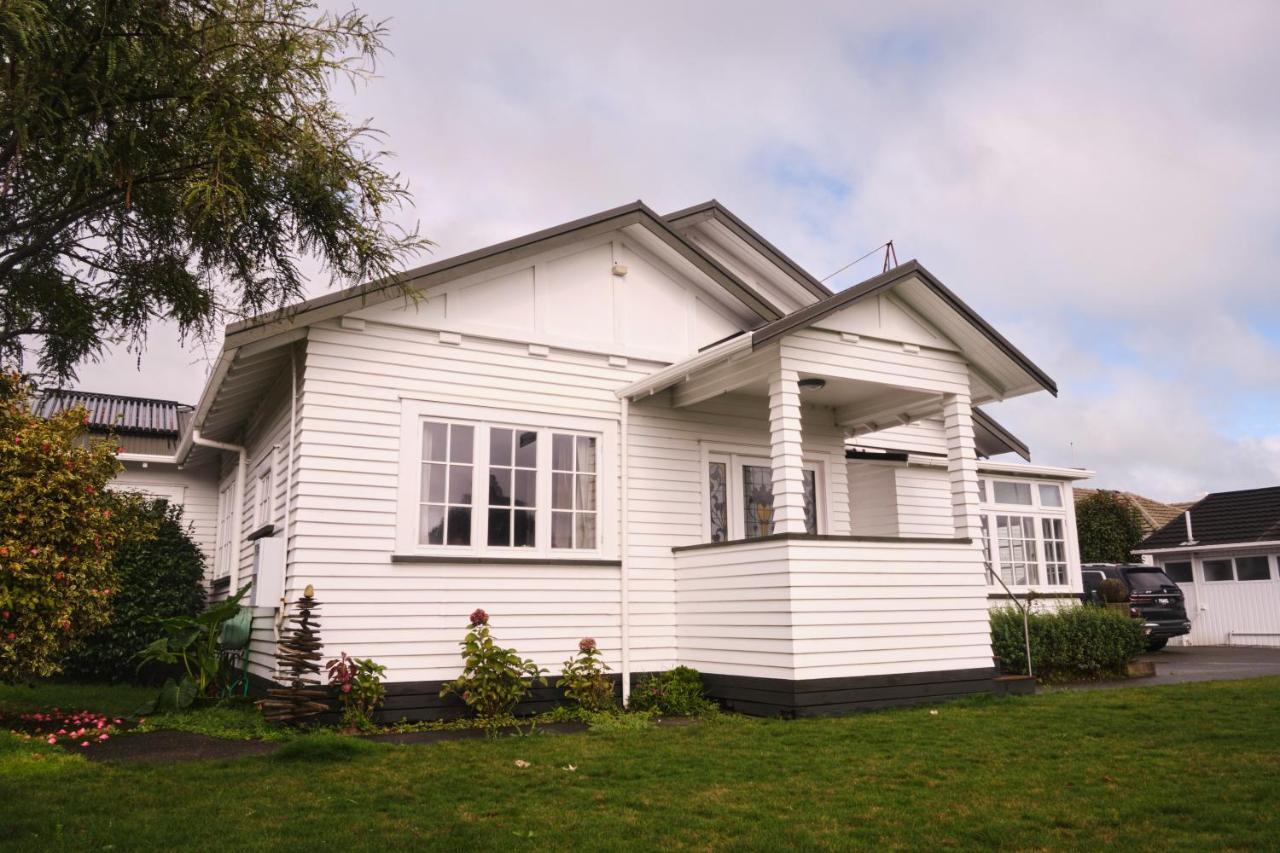 Victorian Designs - Spacious Home In Rotorua Central 外观 照片
